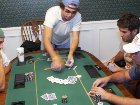 Necessity of choosing poker games in detail